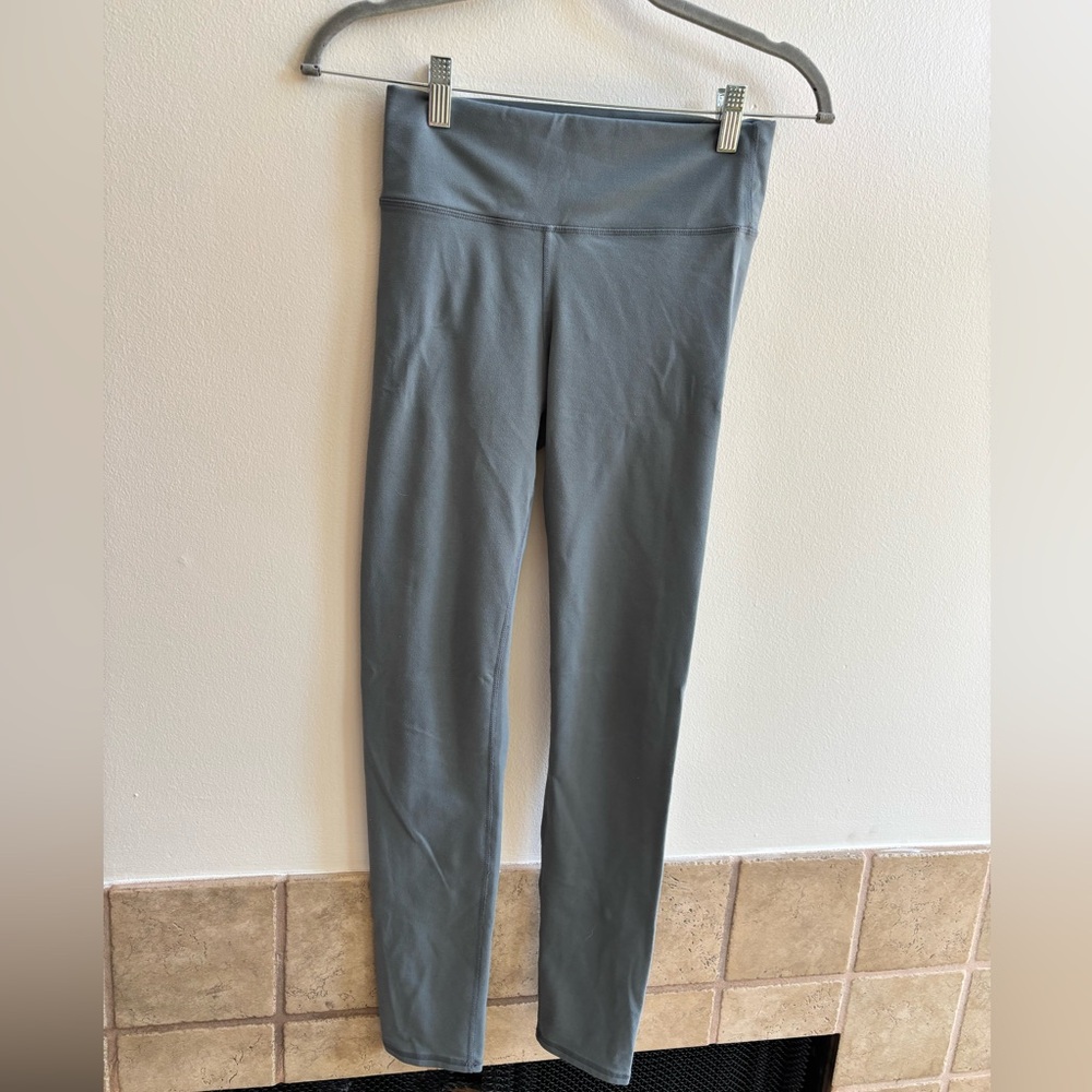 Fabletics Gray/Blue Leggings